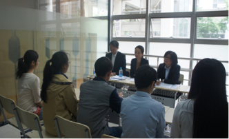 放飞梦想 扬帆起航――记h图书馆
-雷允上西区药业有限公司校外实践基地宣讲面试会